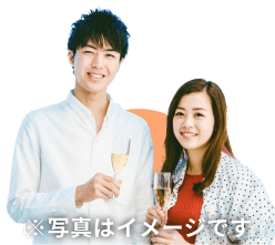 成婚カップルのイメージ