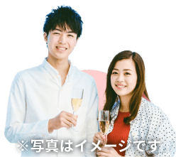 成婚カップルのイメージ